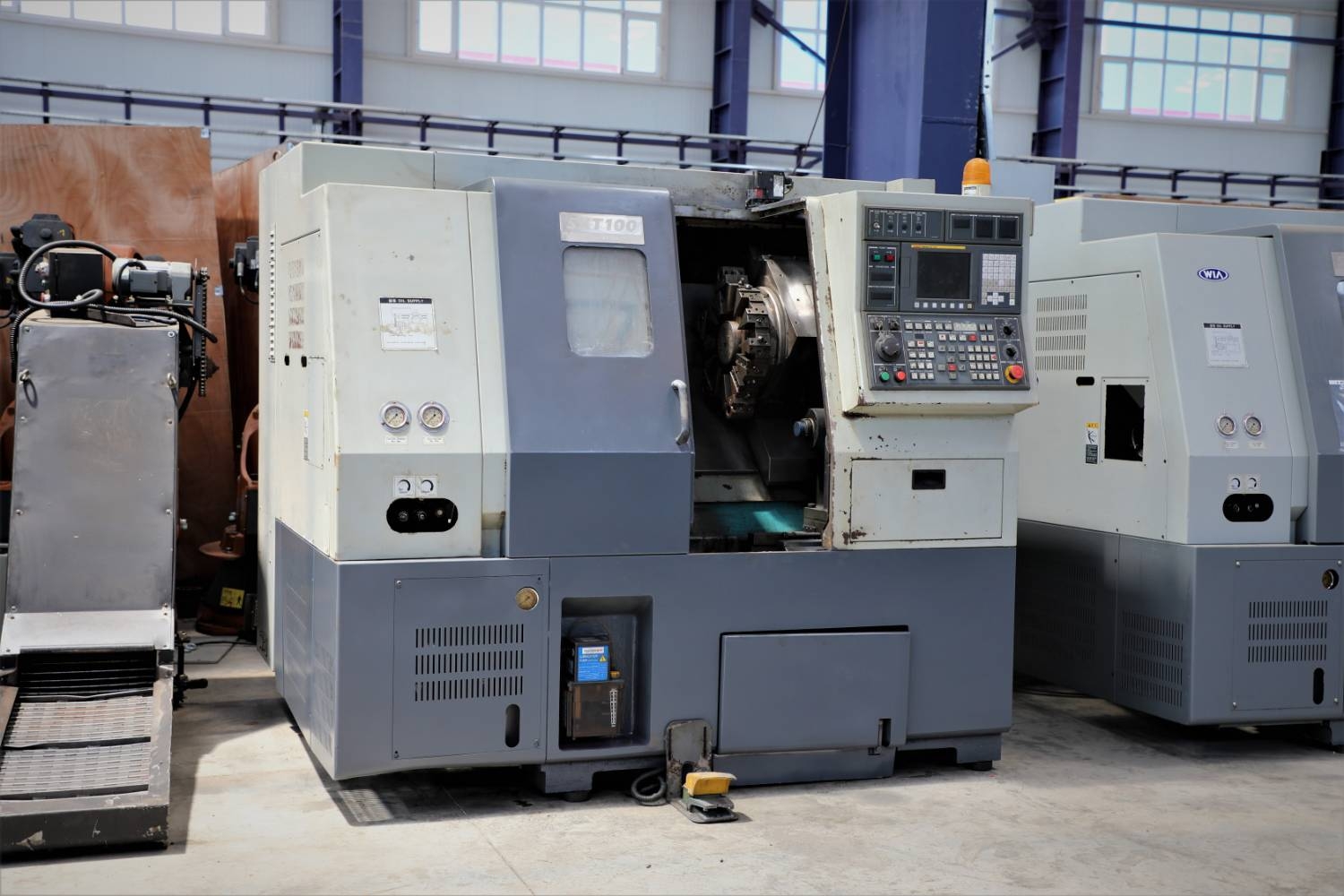 دستگاه تراش cnc HYUNDAI SKT100 XET