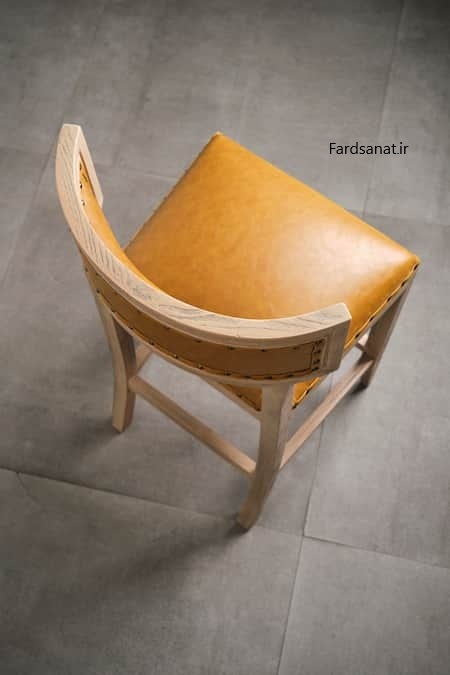 صندلی چوب گردو با روکش چرم طبیعی مدل OC801 کد XSALA