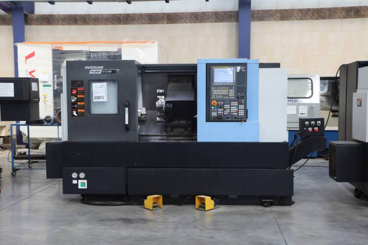 دستگاه تراش CNC Doosan Puma GT2100 XET