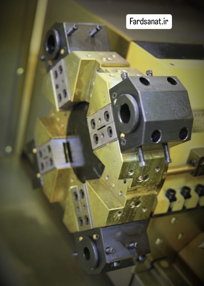  دستگاه تراش CNC Deed H520 برند XET 